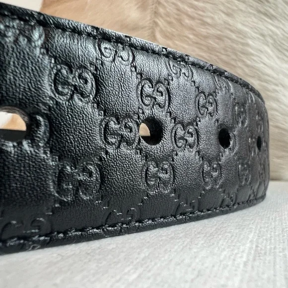 Gucci signature leather belt in black